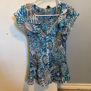 Women’s East 5th blue ruffled top